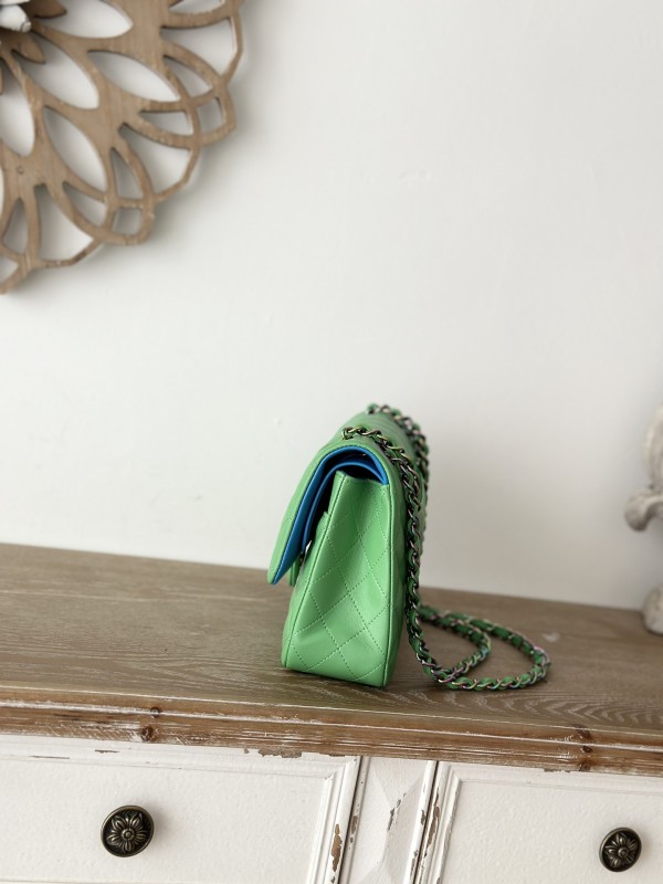 Classic Flap Medium Green Lambskin with Iridescent Hardware “25.5x15x6cm” -0301 =1112