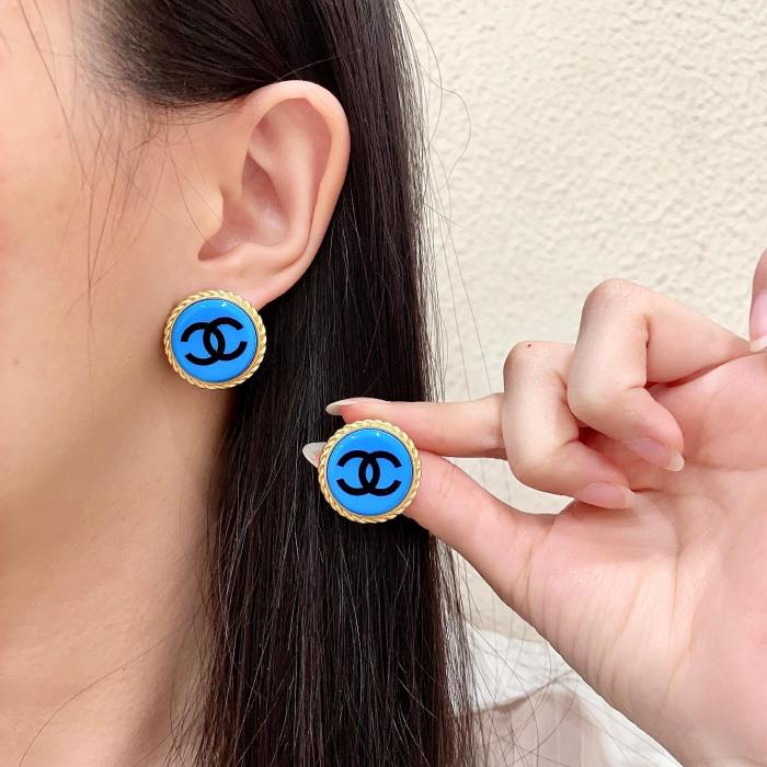 Earring 08=