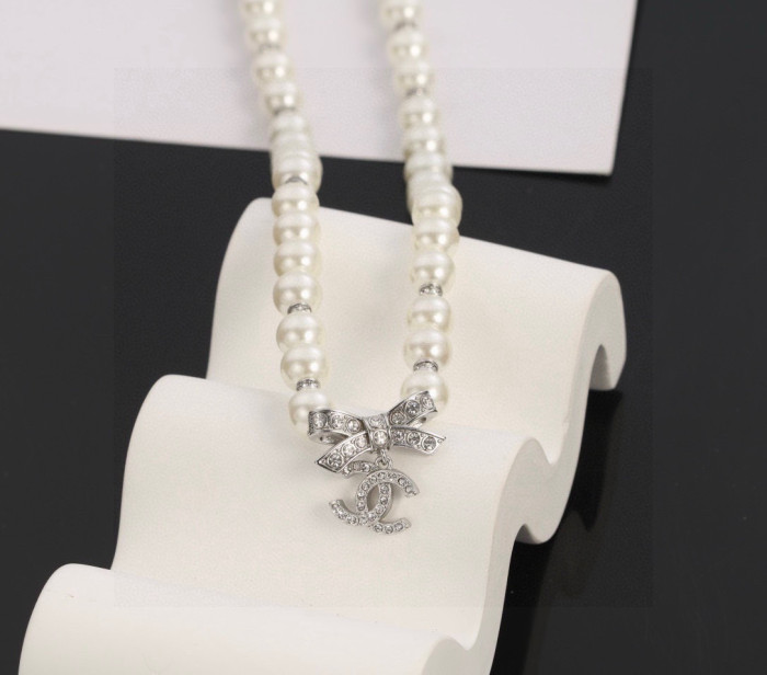 Necklace 06=