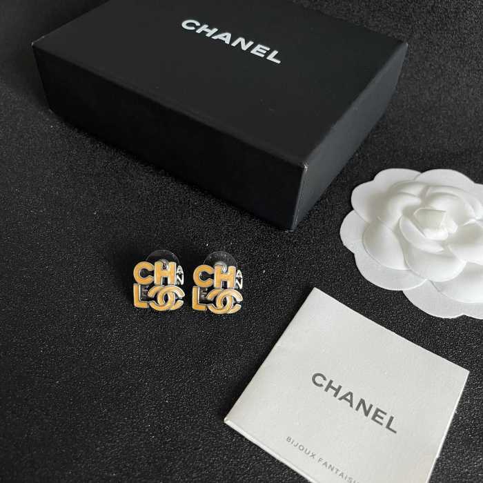 Earring 07=