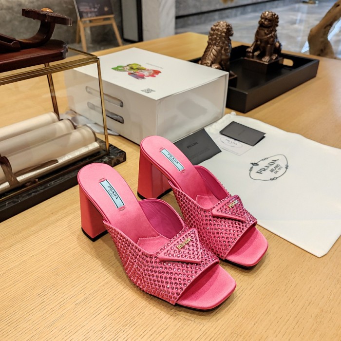 Crystal Silk Logo Mule (Female)36-41=