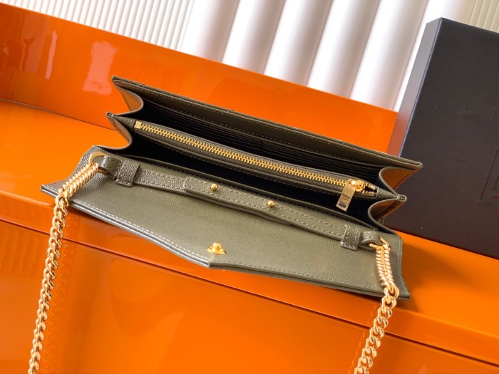CASSANDRE CHAIN WALLET  22.5*14*4CM  -084=