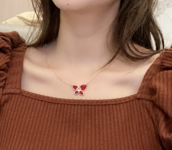 Necklace 87=