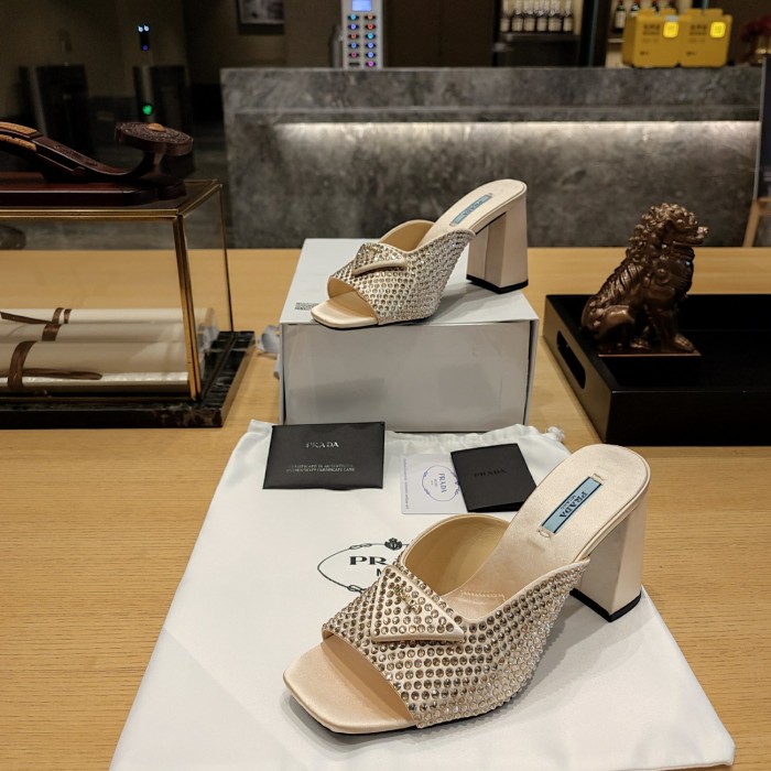 Crystal Silk Logo Mule (Female)36-41=