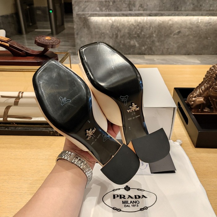 Satin Triangle Logo Block Heel Mules (Female)36-41=