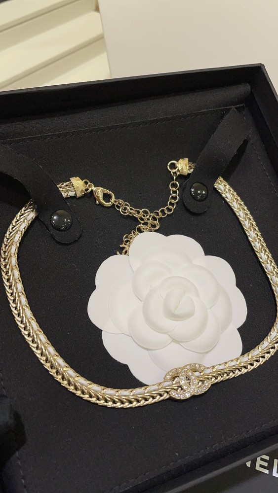 Necklace 06=