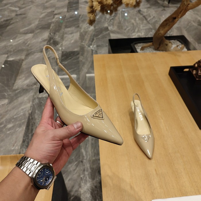 Triangle Logo Pointed-Toe Kitten Heel Slingbacks (Female)36-41=