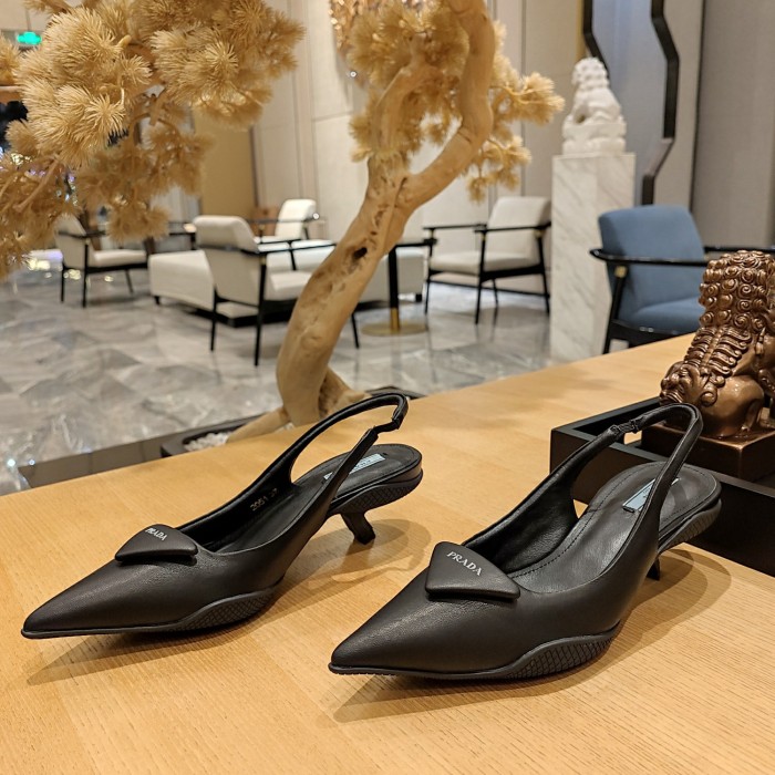 Leather Slingback Pumps with Triangle Logo(Female)36-41=