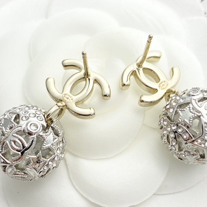 Earring 07=