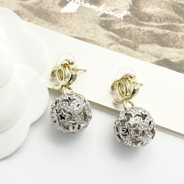 Earring 07=