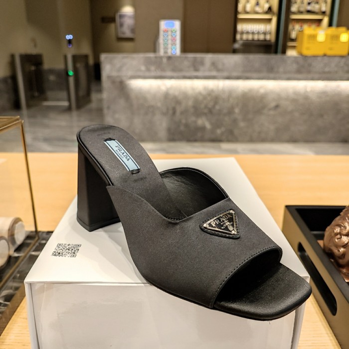 Satin Triangle Logo Block Heel Mules (Female)36-41=