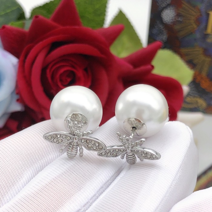 Earring 24=