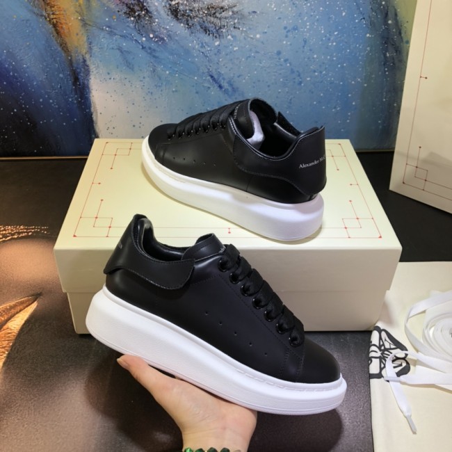 Oversized Sneaker(Unisex)36-45=