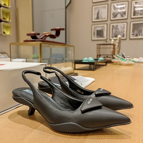 Leather Slingback Pumps with Triangle Logo(Female)36-41=