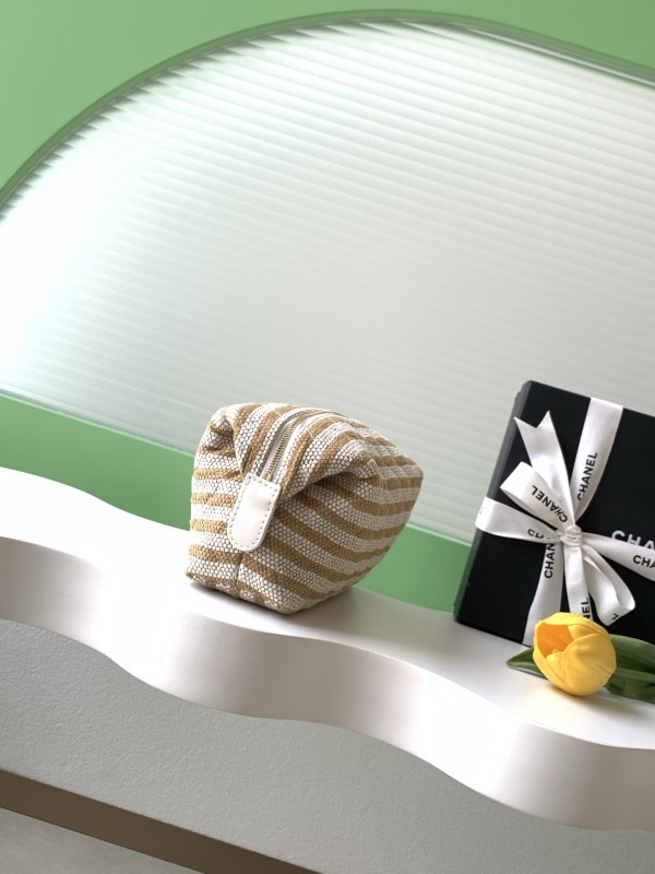 26C Clutch Mini Striped Raffia “11x22x9cm” -005 =AP4990