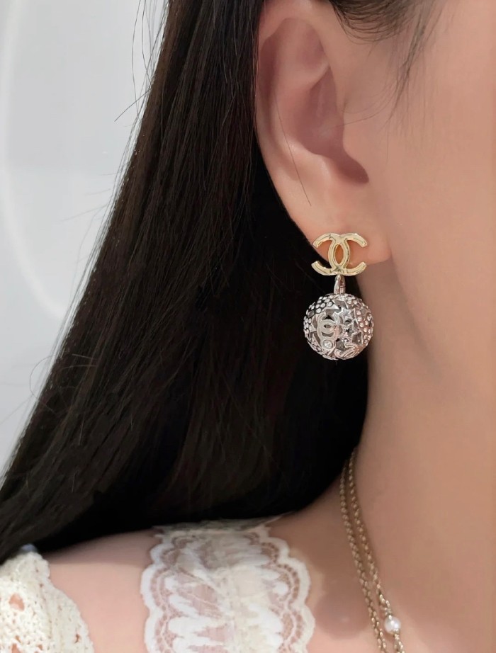 Earring 07=
