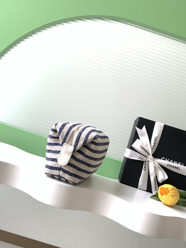 26C Clutch Mini Striped Raffia “11x22x9cm” -005 =AP4990