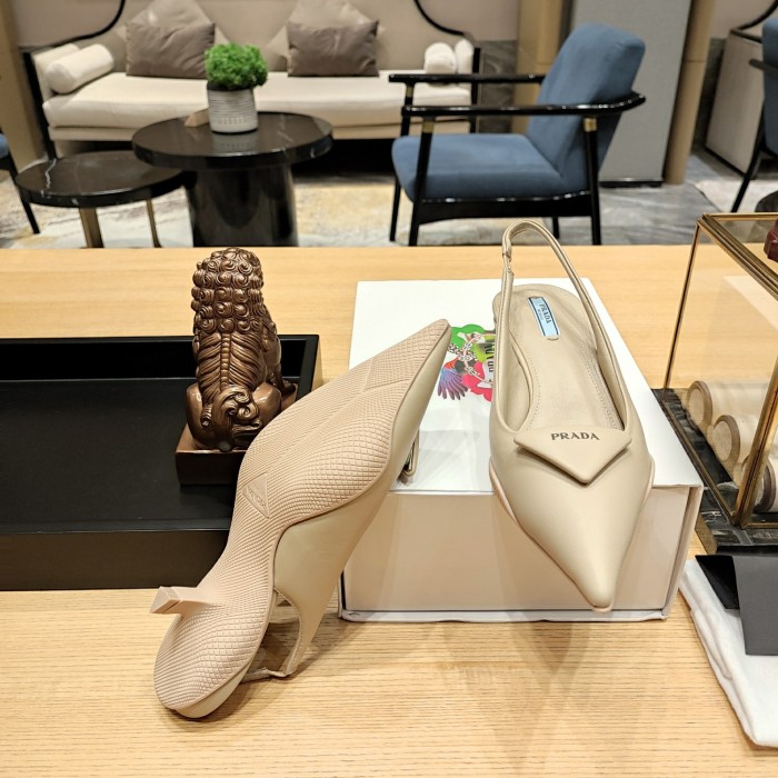Leather Slingback Pumps with Triangle Logo(Female)36-41