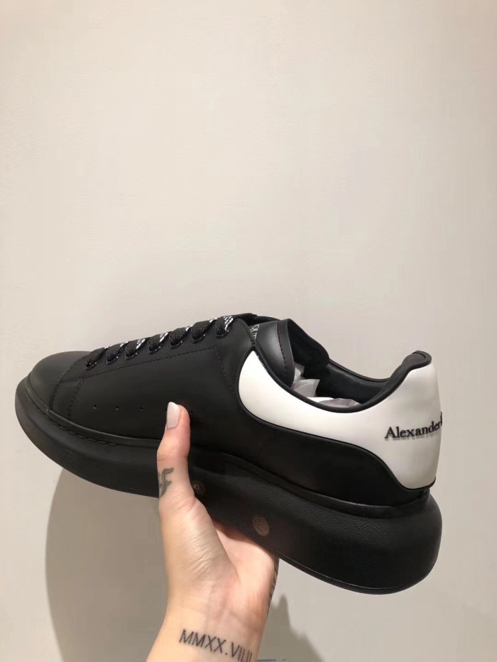 Oversized Sneaker(Unisex)36-45=