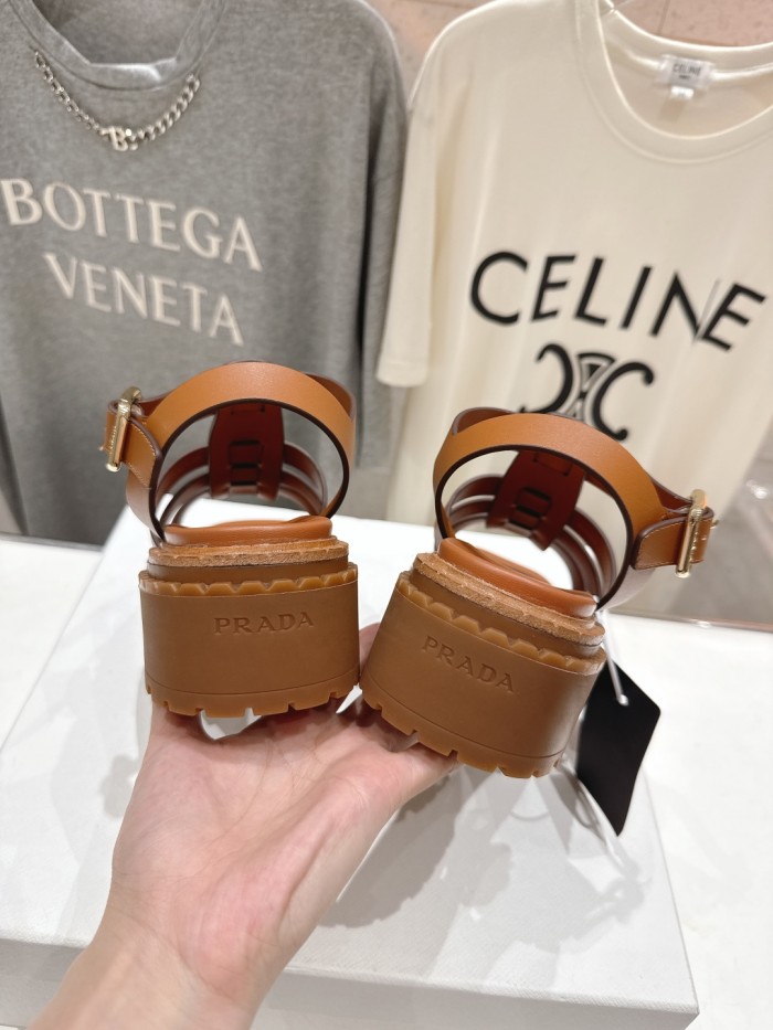 Monolith Leather Caged Slingback Sandals(Female)36-41=
