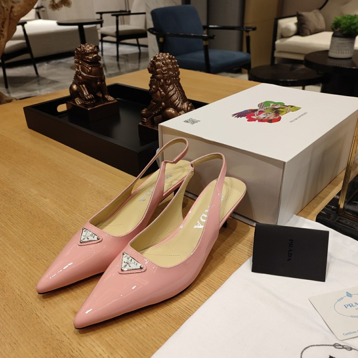 Triangle Logo Pointed-Toe Kitten Heel Slingbacks (Female)36-41=