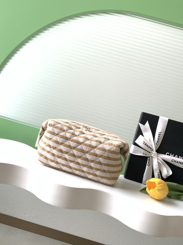 26C Clutch Mini Striped Raffia “11x22x9cm” -005 =AP4990