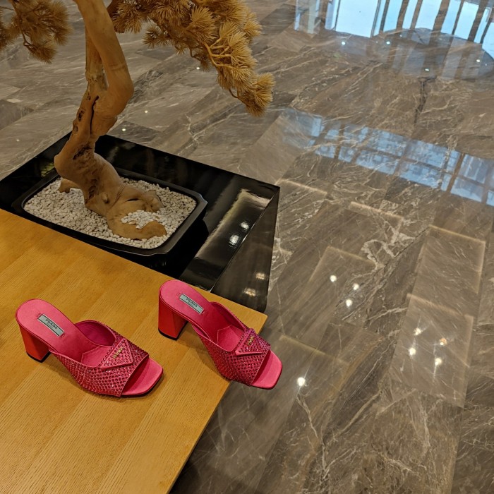 Crystal Silk Logo Mule (Female)36-41=