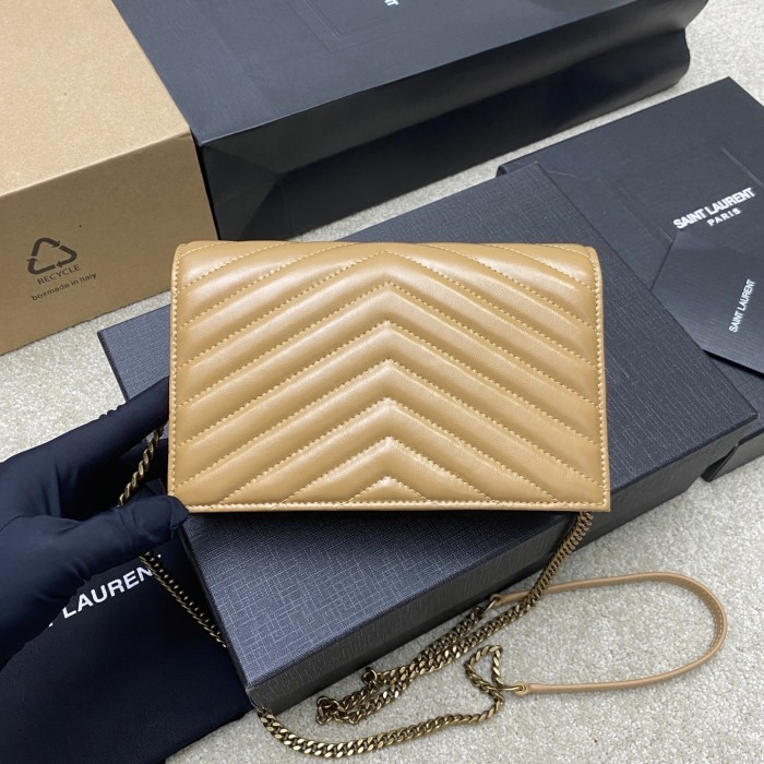  Cassander Envelope Chain Wallet  19*11.5*4CM  -084=