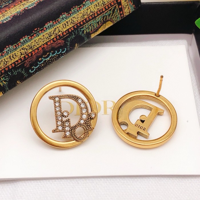 Earring 04=
