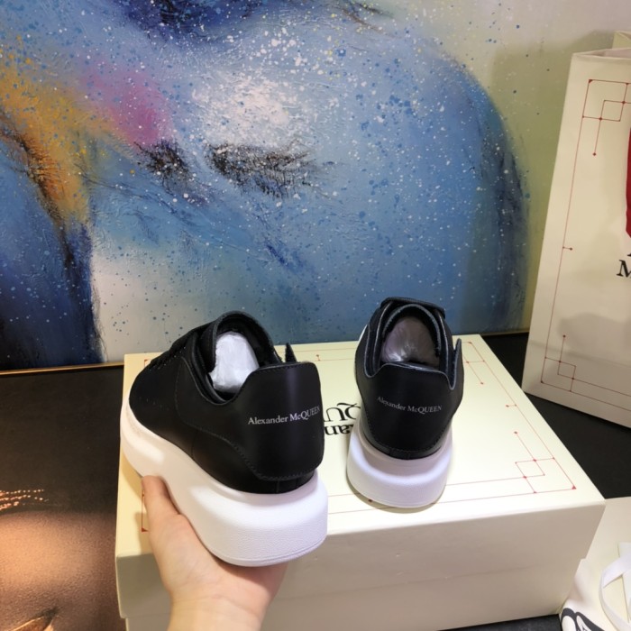 Oversized Sneaker(Unisex)36-45=