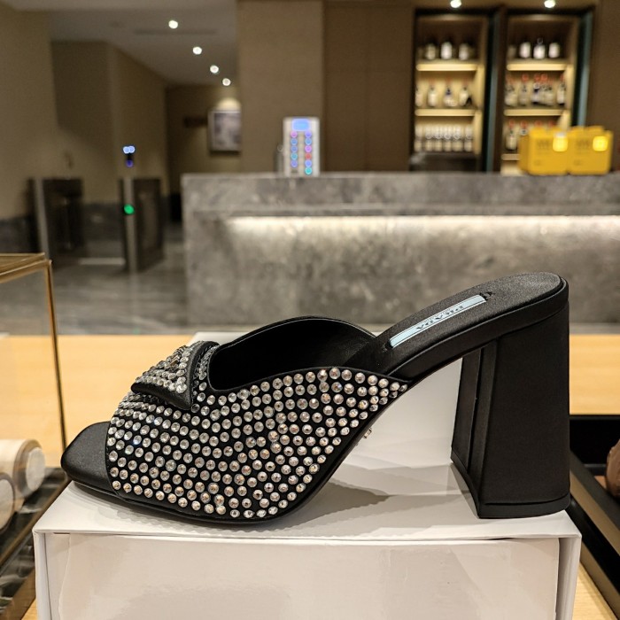 Crystal Silk Logo Mule (Female)36-41=