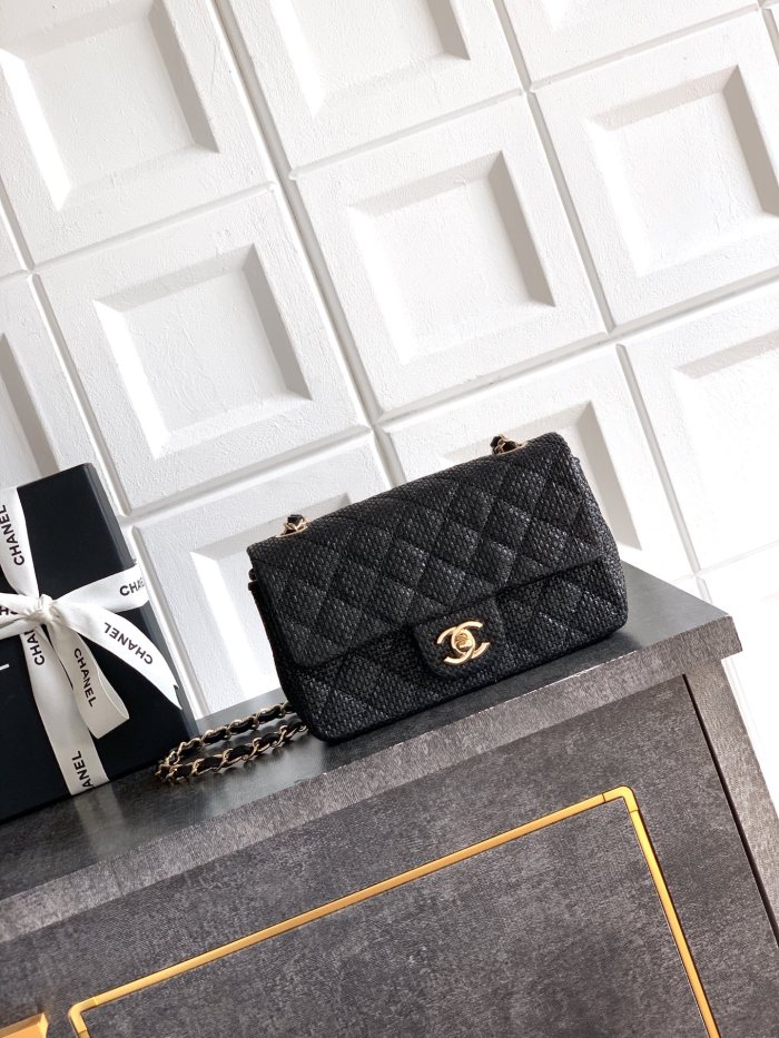 26C Classic Flap Mini Woven Raffia “20x13x7cm” -057 =A69900