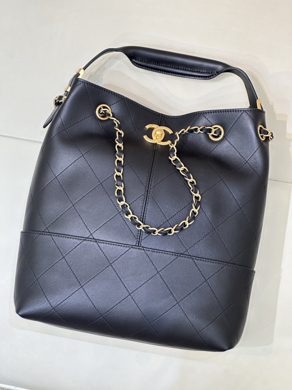 25A Bucket Bag Large Lambskin “33x29x11cm” -0031 =AS5636