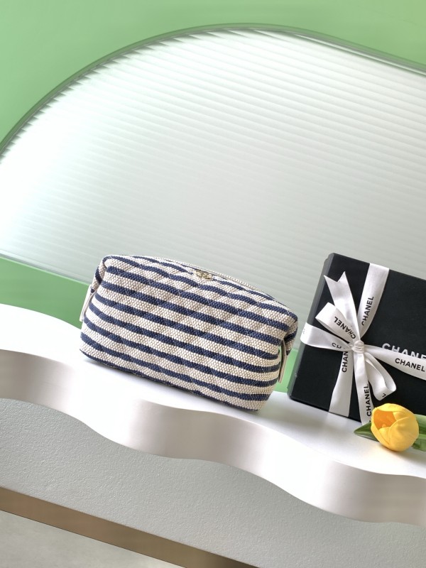 26C Clutch Mini Striped Raffia “11x22x9cm” -005 =AP4990