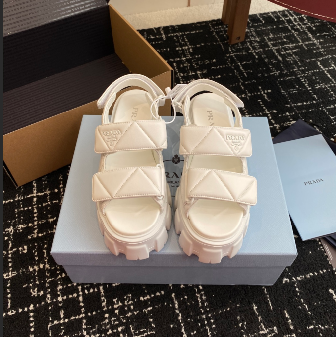 Quilted Leather Monolith Sandals(Female)36-41=