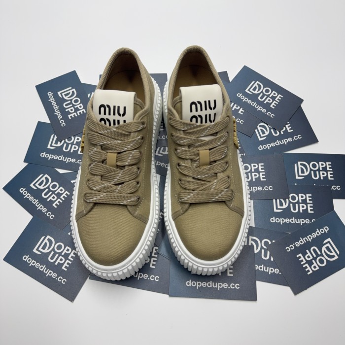 Low Top Sneaker (Female)36-40