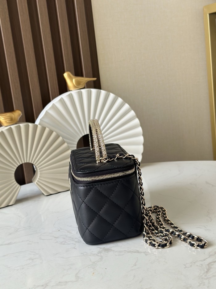25B Vanity Case Mini Pearl Handle “17x10x8cm” -016 =A66068