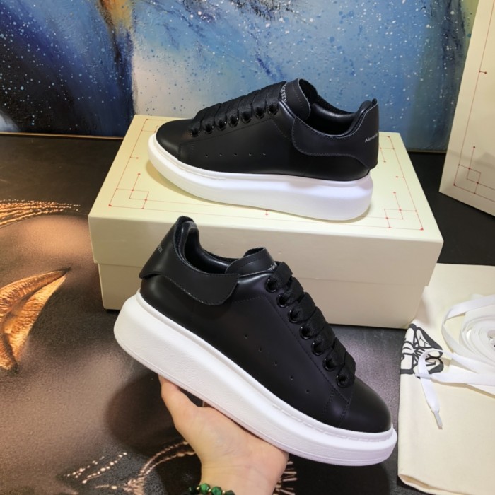 Oversized Sneaker(Unisex)36-45=