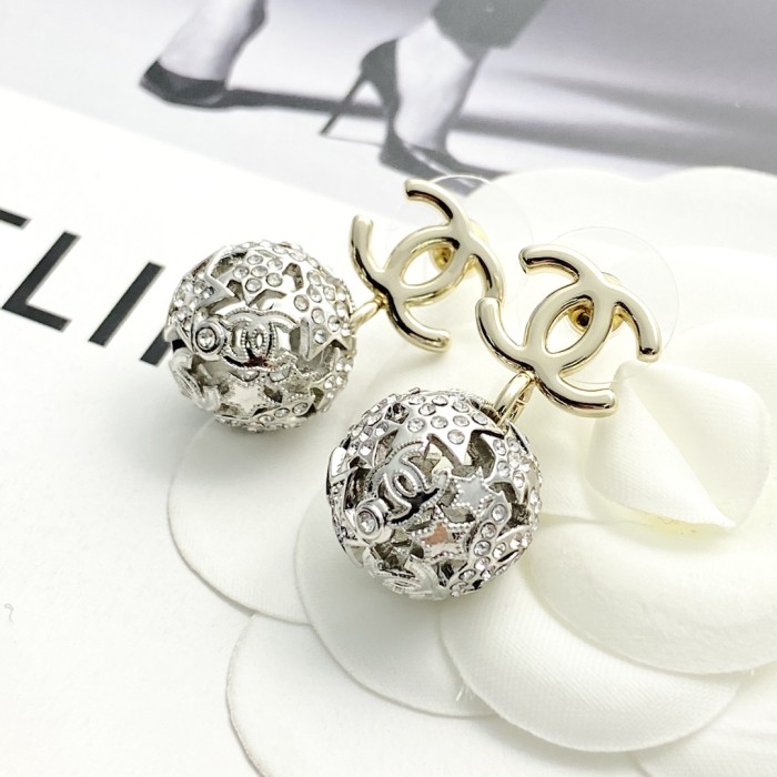 Earring 07=