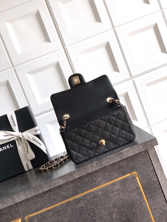 26C Classic Flap Mini Woven Raffia “20x13x7cm” -057 =A69900