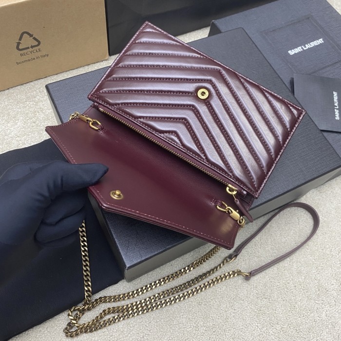 Cassander Envelope Chain Wallet  19*11.5*4CM  -084=