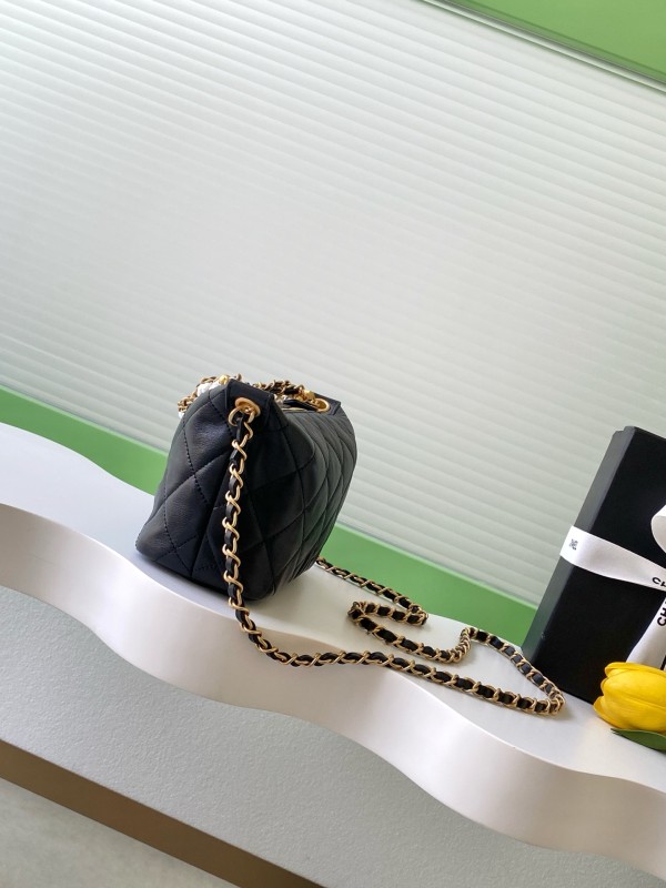 26C Hobo Mini Lambskin Pearl Chain “13x23.5x7.5cm” -037 =AS5898