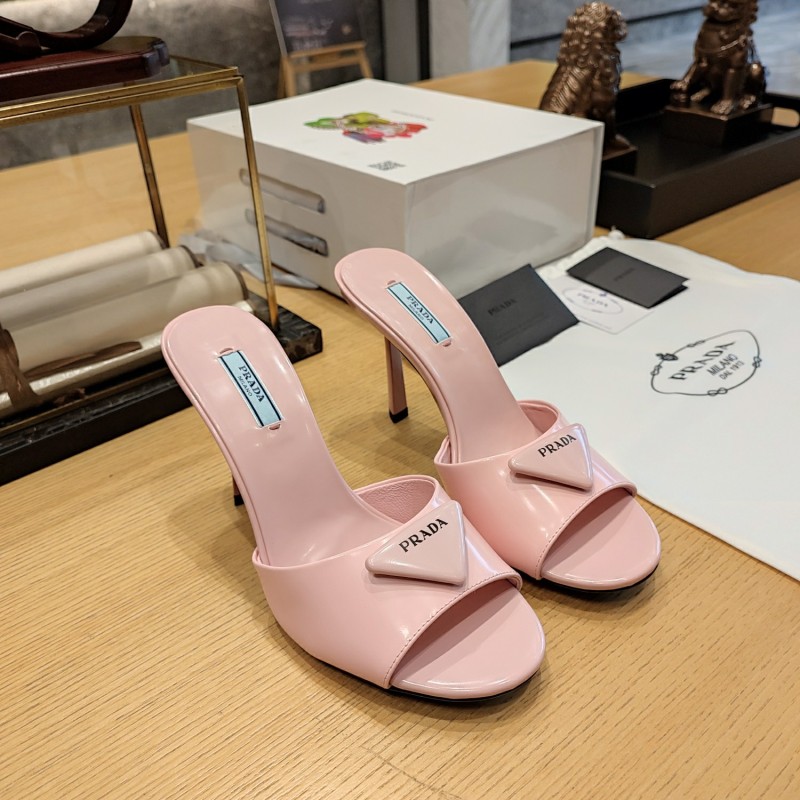 Triangle Logo Mule (Female)36-41=