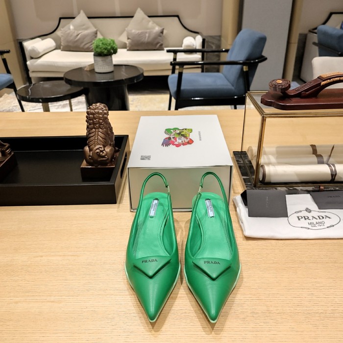 Leather Slingback Pumps with Triangle Logo(Female)36-41=