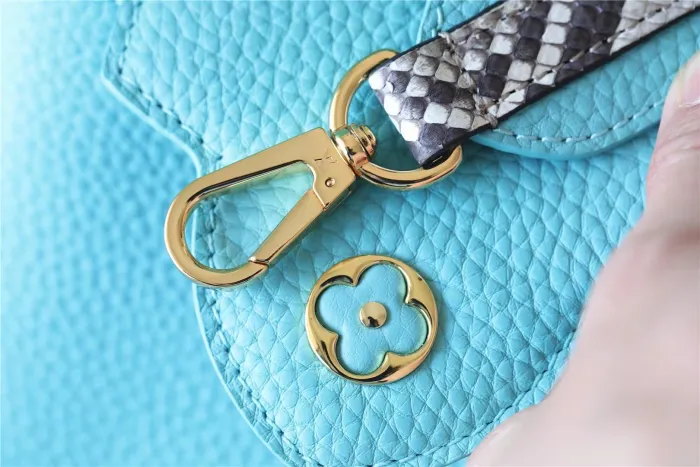 Capucines East West Mini “22*12*8CM” 0501