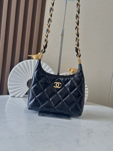 24A Hobo Shoulder Bag Medium Shiny Lambskin “22.5x19.5x8.5cm” -056 =AS4922