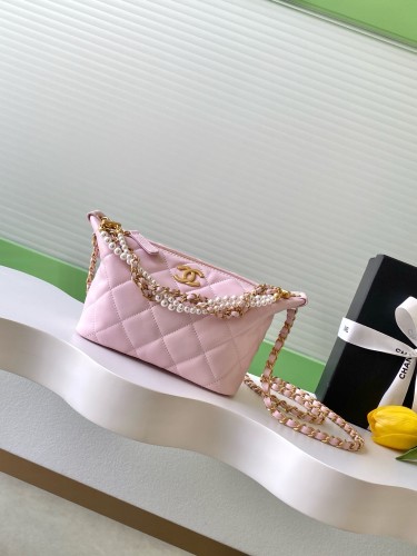 26C Hobo Mini Lambskin Pearl Chain “13x23.5x7.5cm” -037 =AS5898