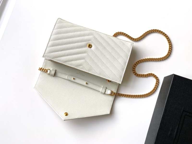  CASSANDRE CHAIN WALLET  22.5*14*4CM  -084=