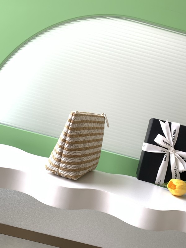 26C Clutch Medium Striped Raffia “15.6x26x9cm” -005 =AS4989