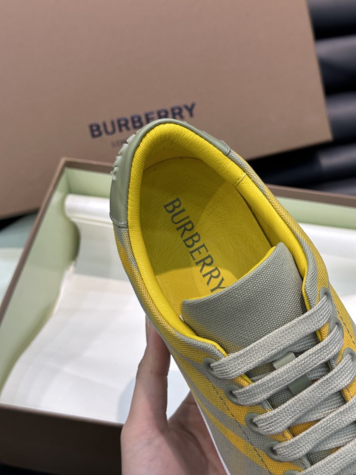 House Check Sneaker(Unisex)35-46 -023=